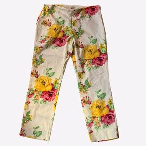 Floral capri pants